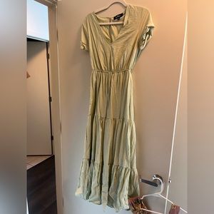 Lulus sage green dress never worn.